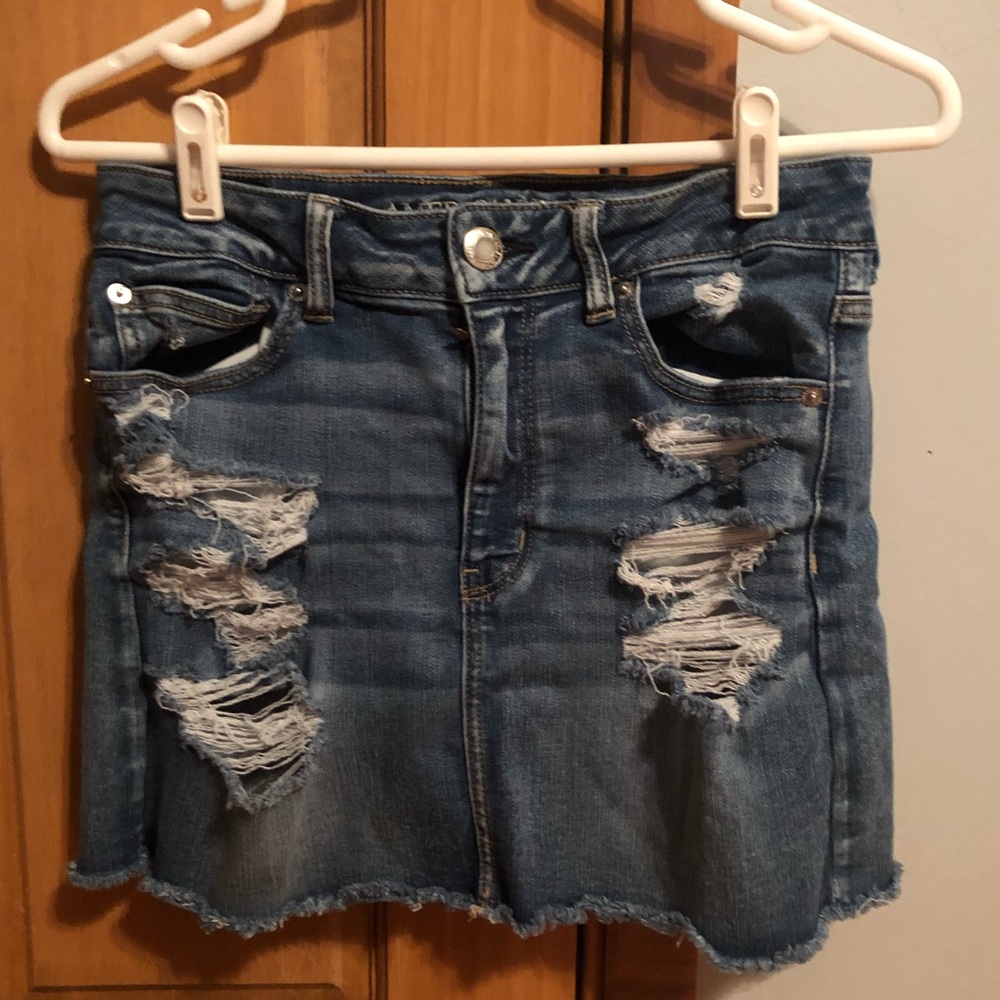 American eagle jean skirt